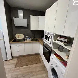 Cornelia's 1a Playa Apartment Los Cristianos (Tenerife)