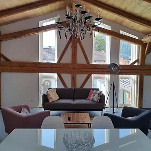 Neu! Im Lueftlmalereck, Hennalahaus Apartment Oberammergau